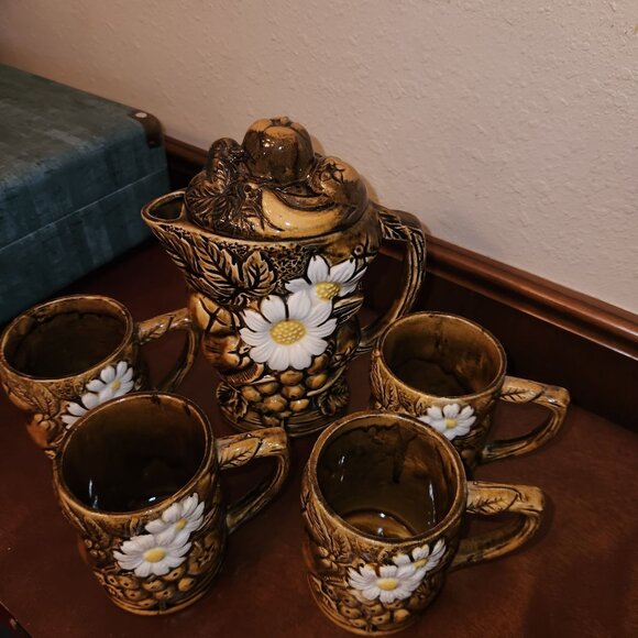 Tea Pitcher Set Embossed 3D Fruit and Daisies Setting for 4 Made in Japan BOHO - Picture 3 of 13